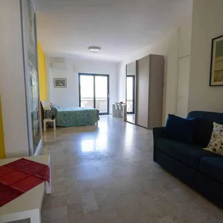 B&B Il Sorriso Bari Exterior photo